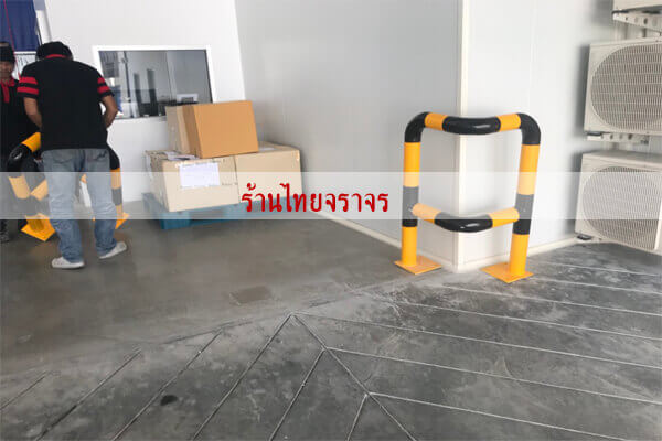 traffic bollards6